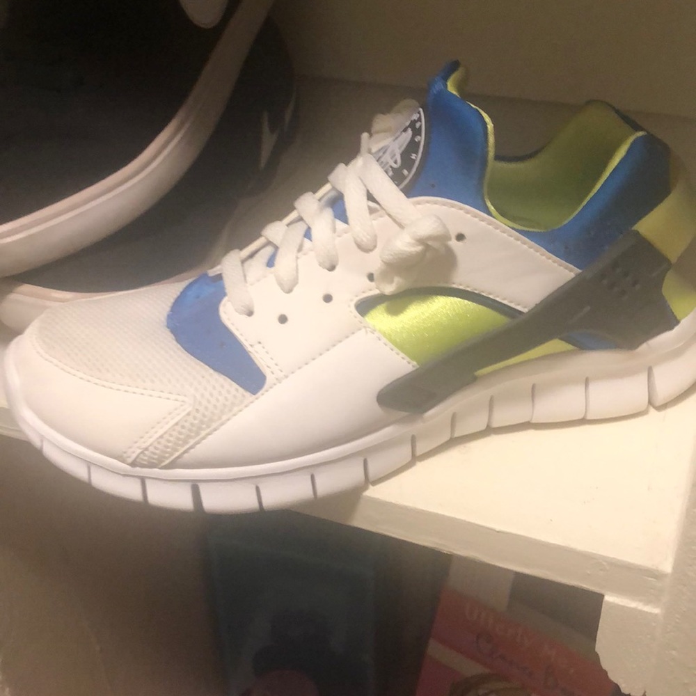 Women’s Nike Huarache